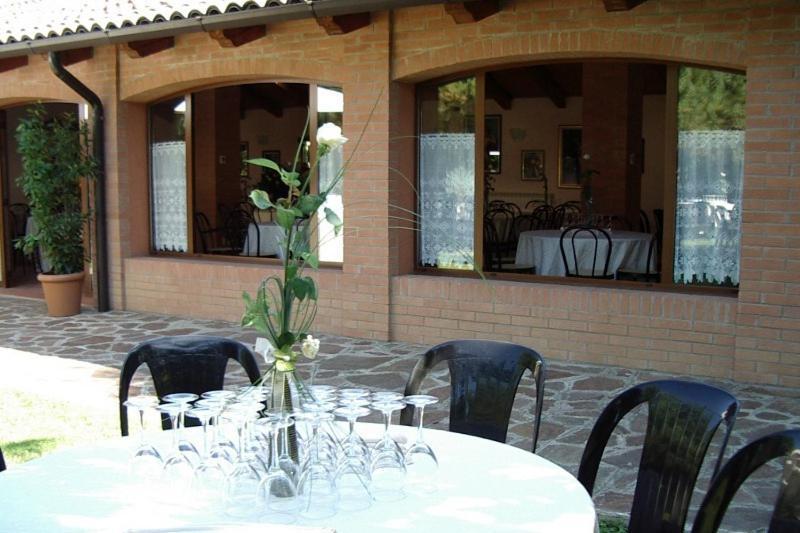 Hotel San Francesco Budrio  Zewnętrze zdjęcie